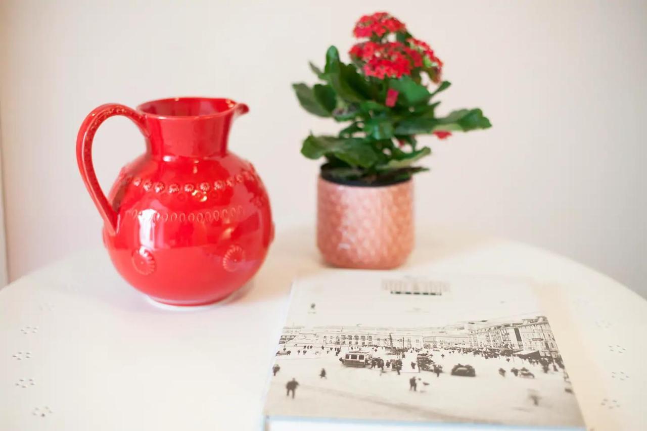 Alfama Charming Apt With 2 Free Bikes By Timecooler Lisbon Luaran gambar