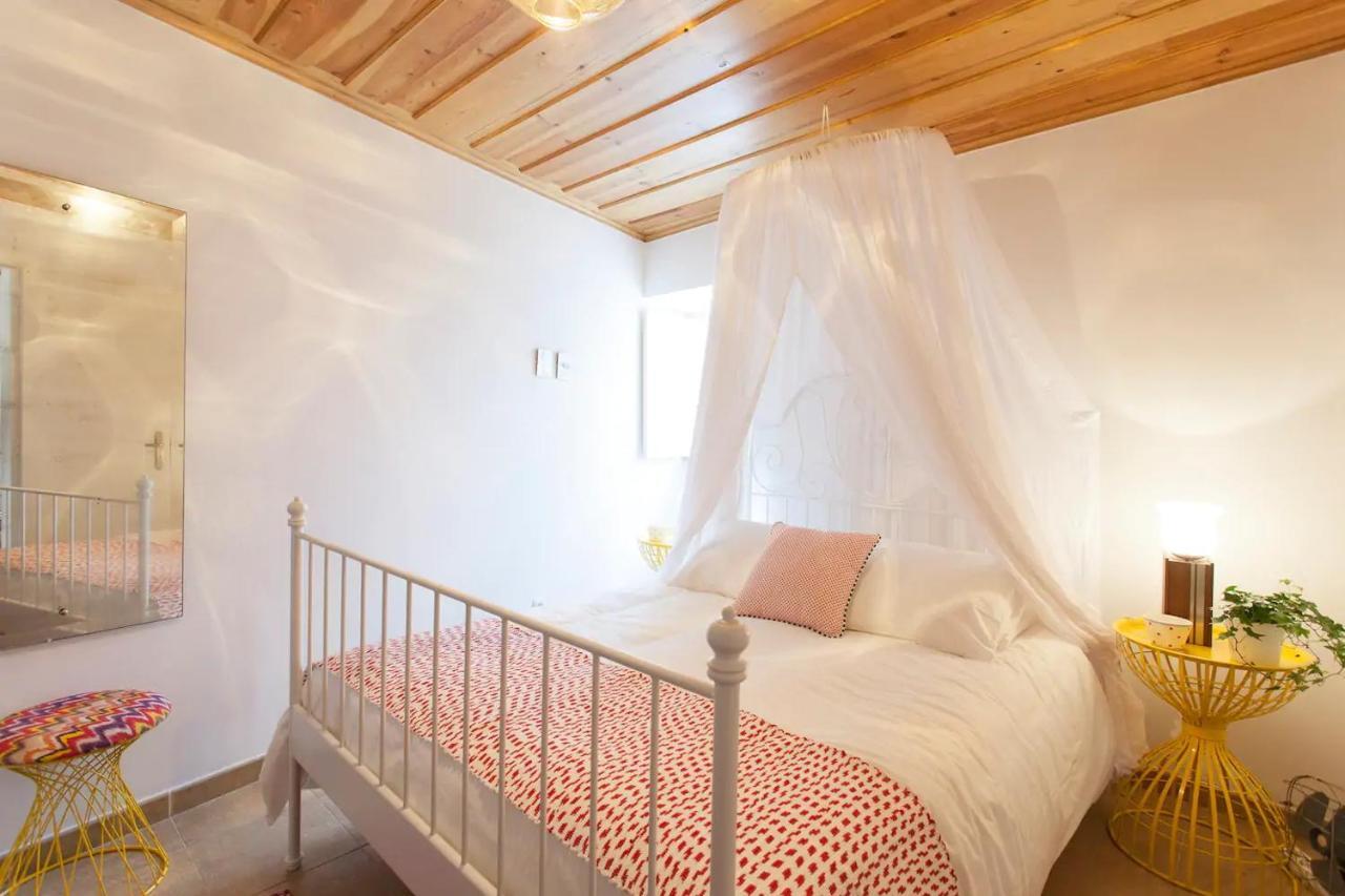 Alfama Charming Apt With 2 Free Bikes By Timecooler Lisbon Luaran gambar